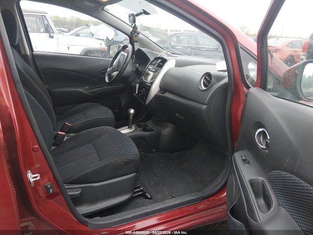 Nissan Versa Sv