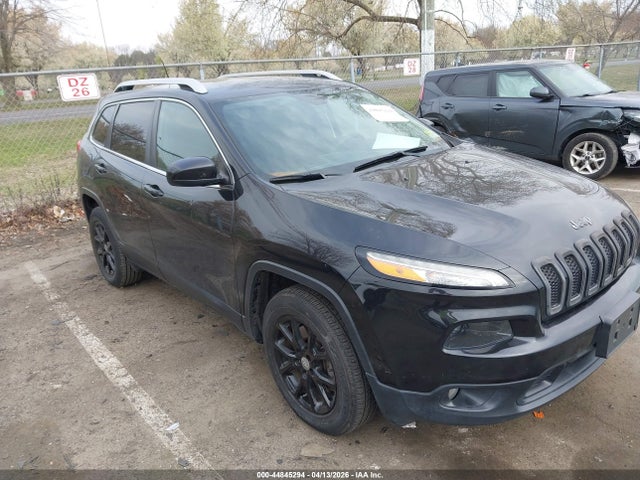 Salvage Jeep Cherokee Image