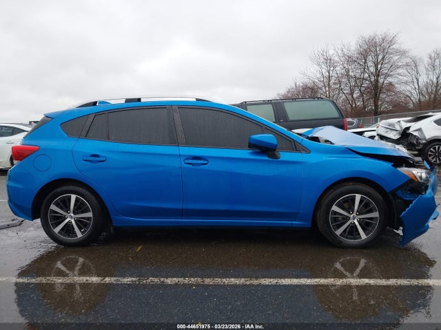 Subaru Impreza Premium 5-door