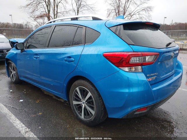 Subaru Impreza Premium 5-door