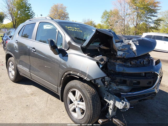 Salvage Chevrolet Trax Image