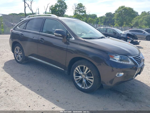 Salvage Lexus RX Image