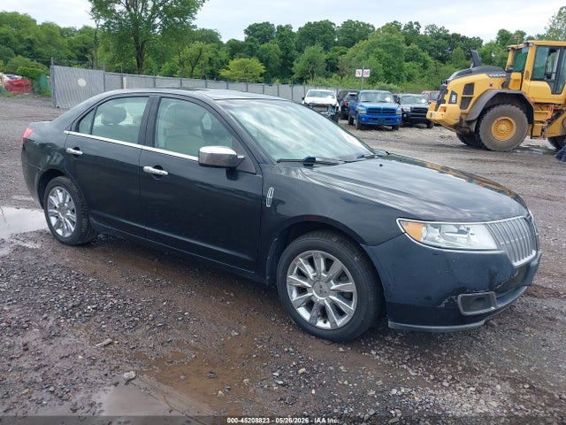 Salvage Lincoln MKZ Image