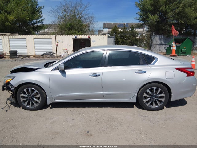 Nissan Altima 2.5 Sv