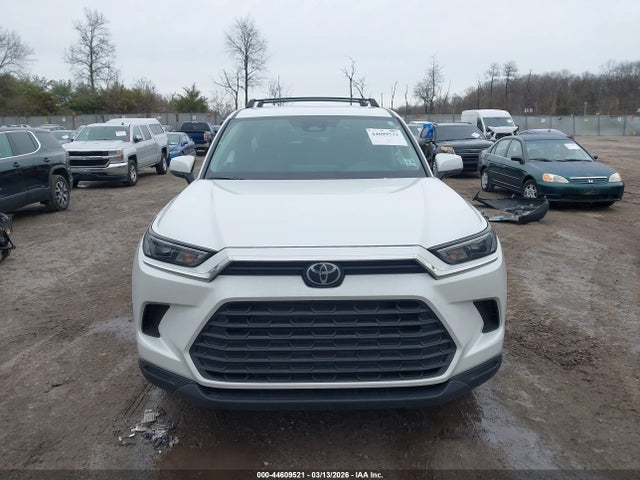 Toyota Grand Highlander Le