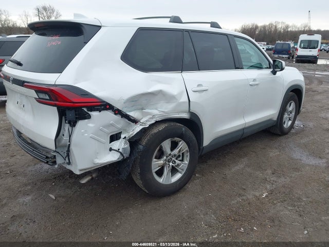 Toyota Grand Highlander Le