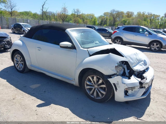 Salvage Volkswagen Beetle Image