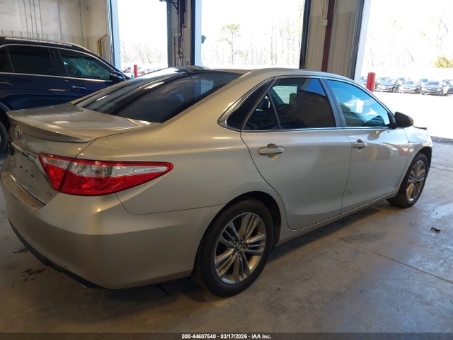 Toyota Camry Se
