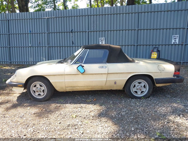 Alfa Romeo Veloce 2000 Spider