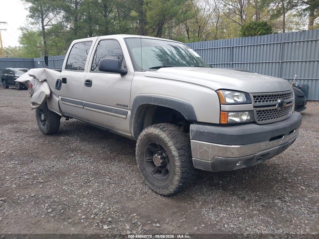 Salvage Chevrolet Silverado 2500 Image