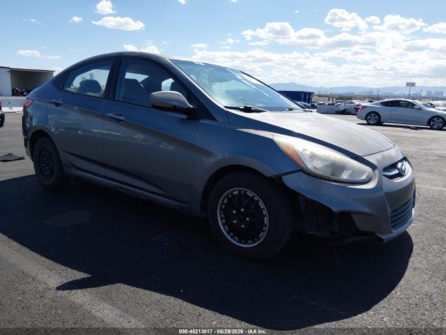 Salvage Hyundai ACCENT Image