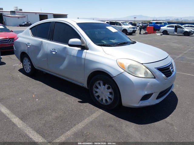 Salvage Nissan Versa Image