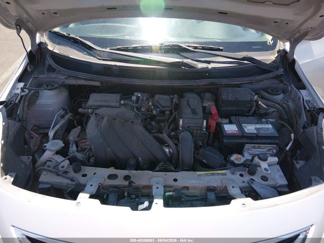Nissan Versa 1.6 Sv