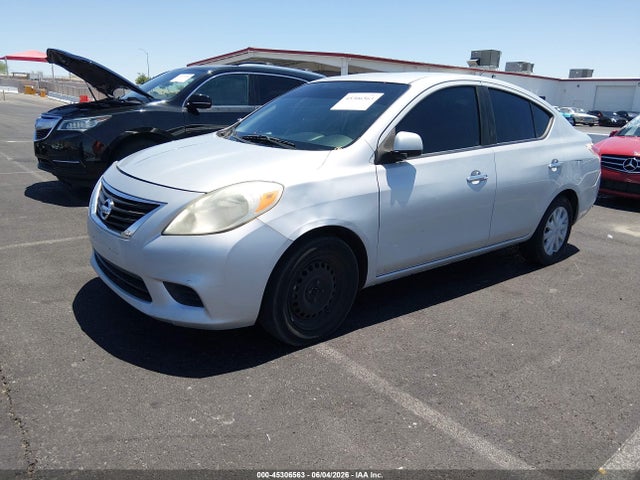 Nissan Versa 1.6 Sv