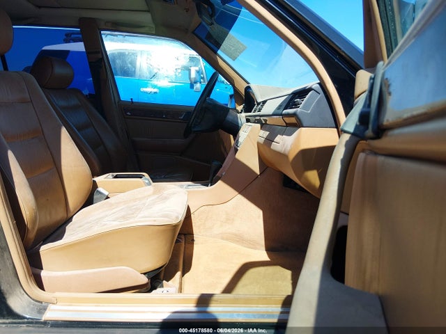 Mercedes-Benz E-Class 420