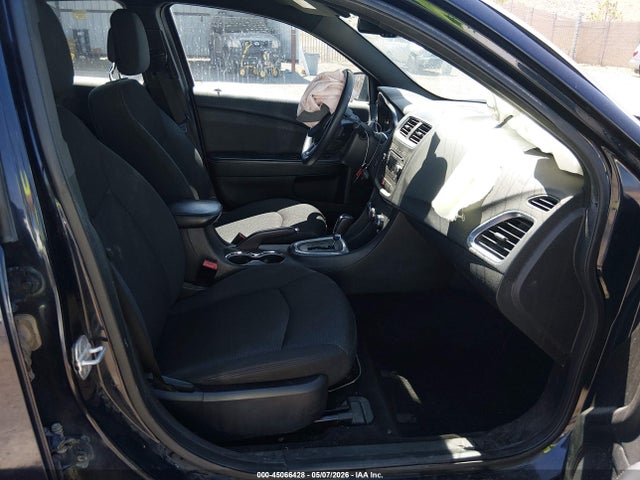 Dodge Avenger Se
