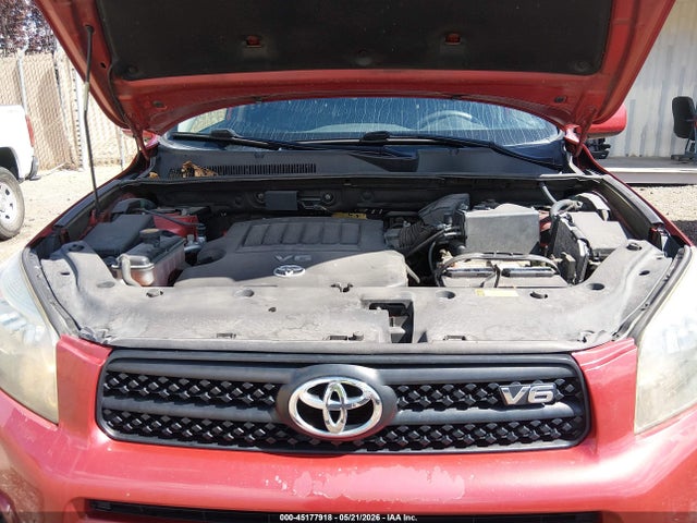 Toyota RAV4 Sport V6