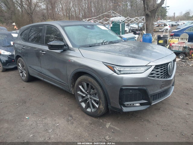 Salvage Acura MDX Image