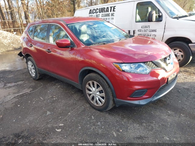 Salvage Nissan Rogue Image