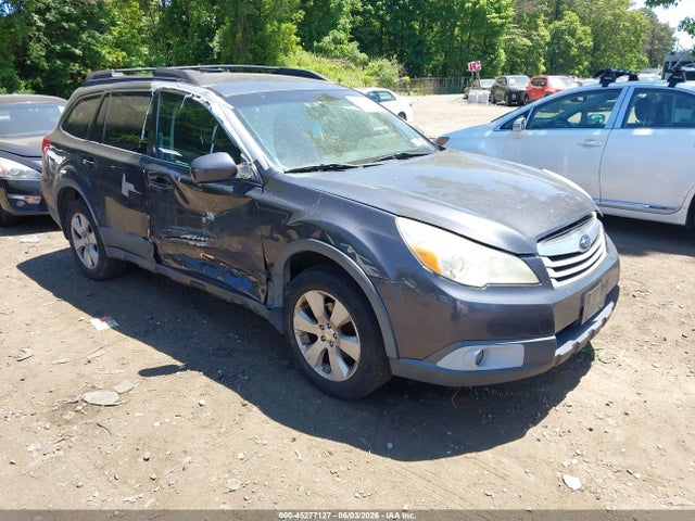 Salvage Subaru Outback Image