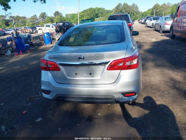 Nissan Sentra S