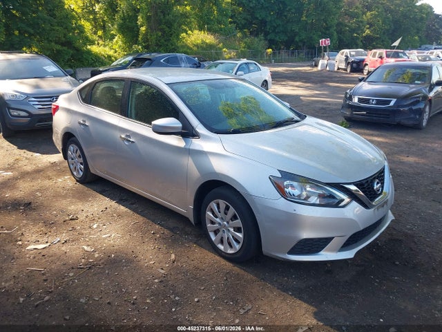 Salvage Nissan Sentra Image