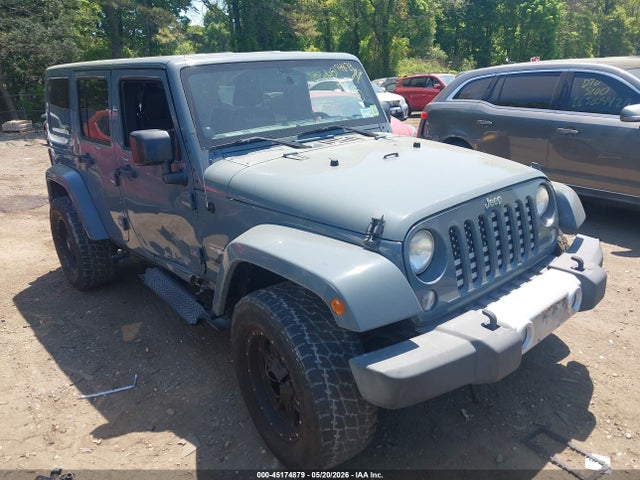 Salvage Jeep Wrangler Image