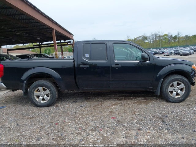 Nissan Frontier Sv