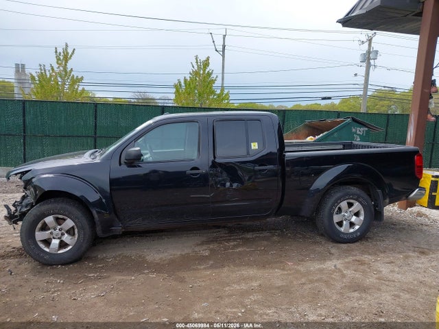 Nissan Frontier Sv