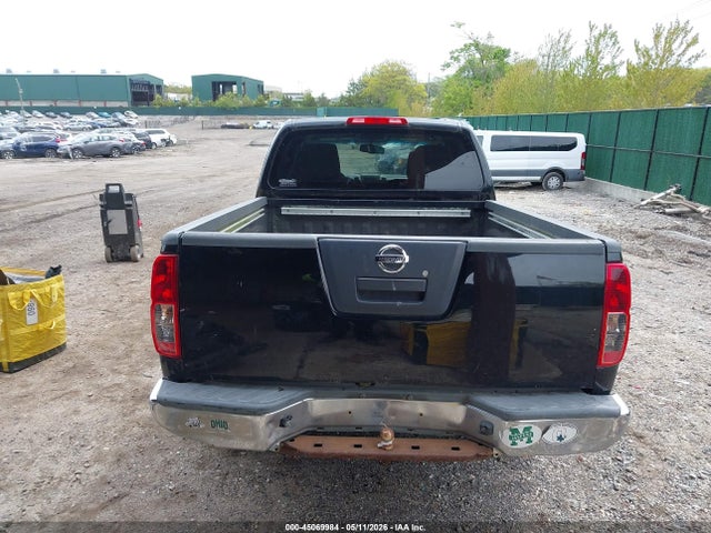 Nissan Frontier Sv
