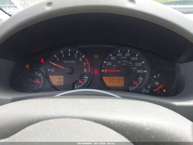 Nissan Frontier Sv