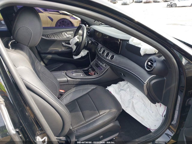 Mercedes-Benz E-Class 4matic