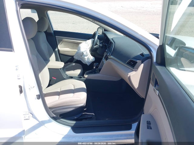Hyundai ELANTRA Value Edition