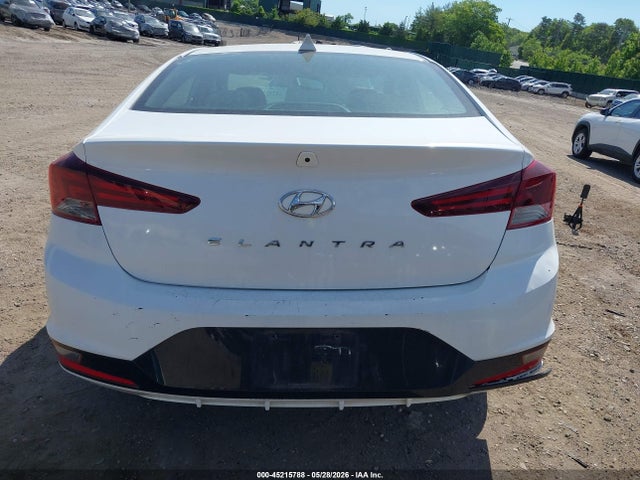 Hyundai ELANTRA Value Edition