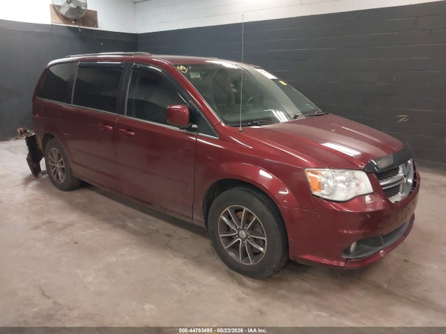Salvage Dodge Grand Caravan Image