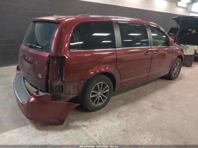 Dodge Grand Caravan Sxt