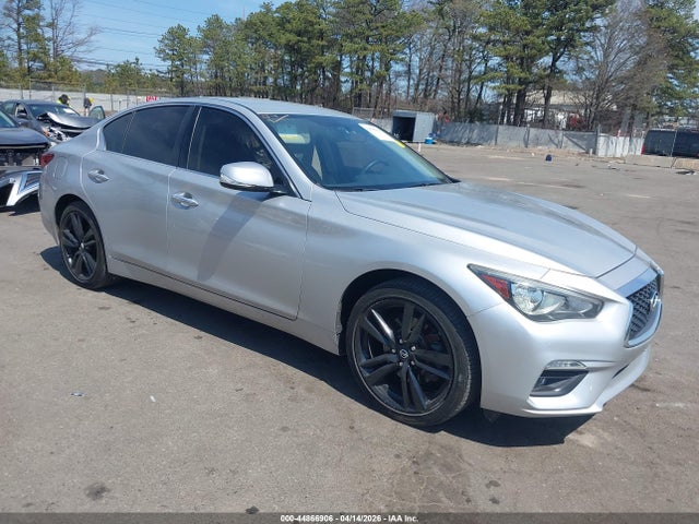 Salvage INFINITI Q50 Image