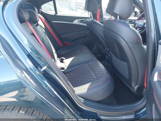 Genesis G70 3.3t Awd