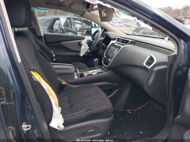 Nissan Murano Sv