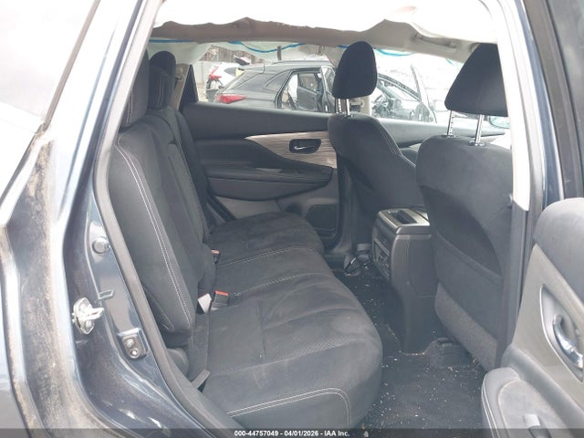 Nissan Murano Sv
