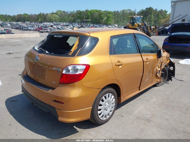 Toyota Matrix S