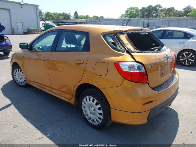 Toyota Matrix S