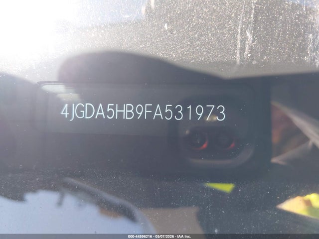 Mercedes-Benz M-Class 4matic