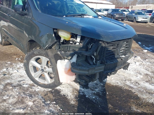 Ford Edge Se