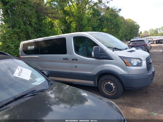 Ford Transit Xl