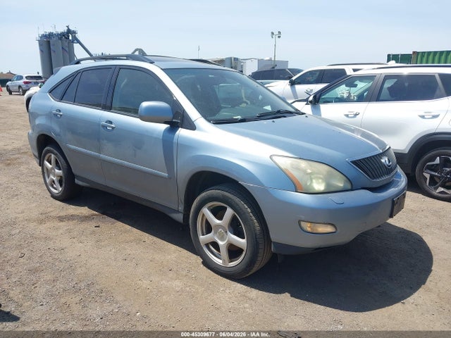 Salvage Lexus RX Image