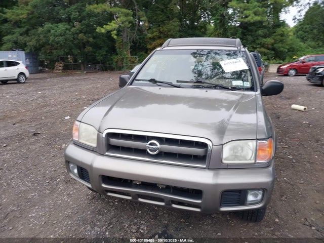 Nissan Pathfinder Se