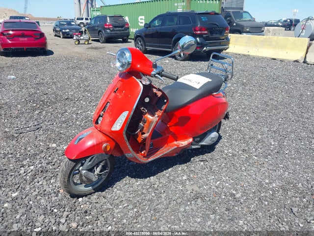 Vespa Primavera Sprint 150