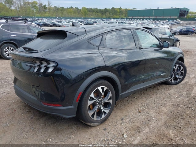 Ford Mustang Select