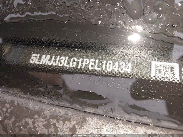 Lincoln Navigator Reserve L